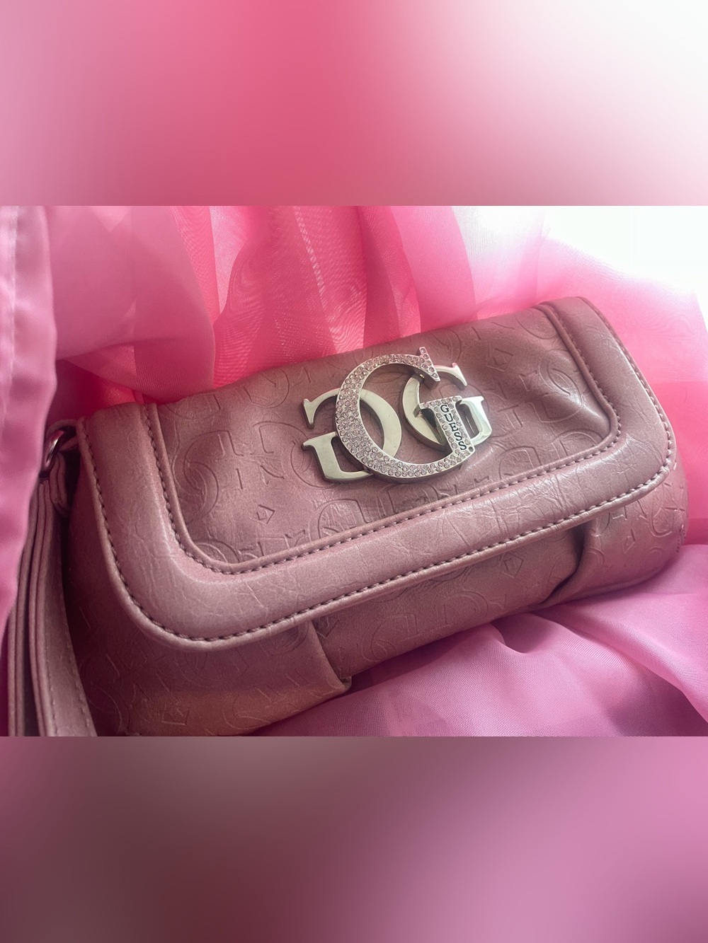 Vintage guess dusty pink wristlet 2000’s y2k McBling